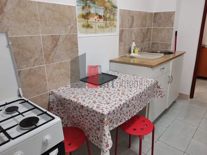 Turda, Ion Mihalache, Domenii, apartament cu 2 camere de inchiriat .